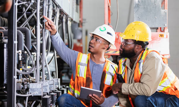 Best Commercial Electrician Services  in Callahan, FL