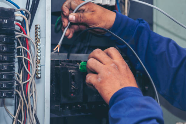 Best Circuit Breaker Repair  in Callahan, FL